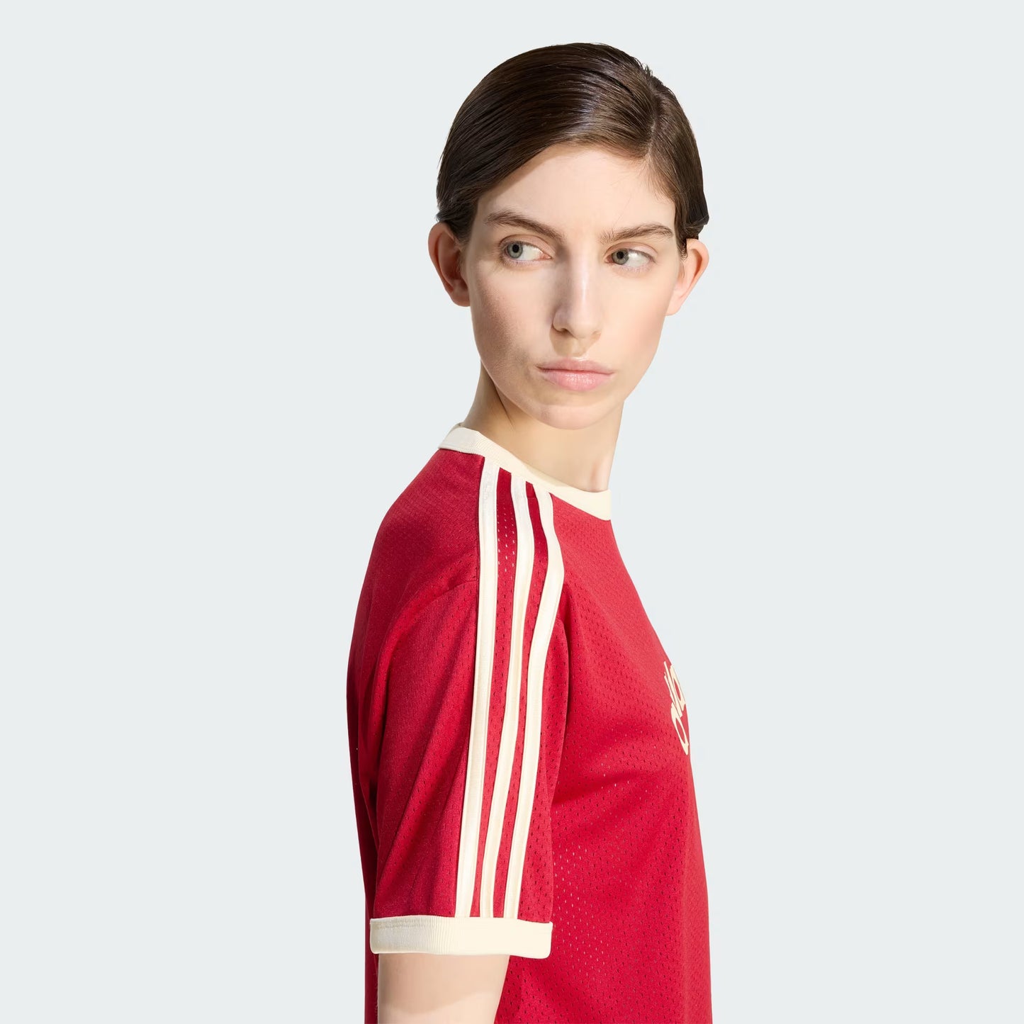 LINEAER MESH TEE