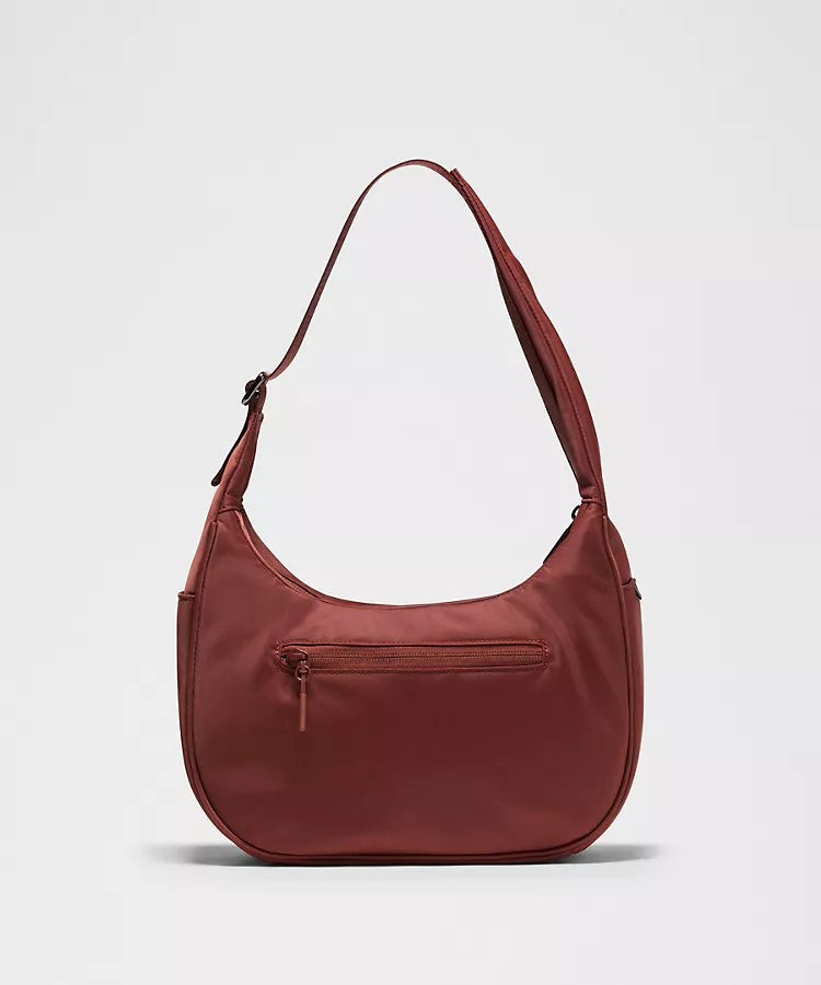 City Essentials Shoulder Bag 4L
