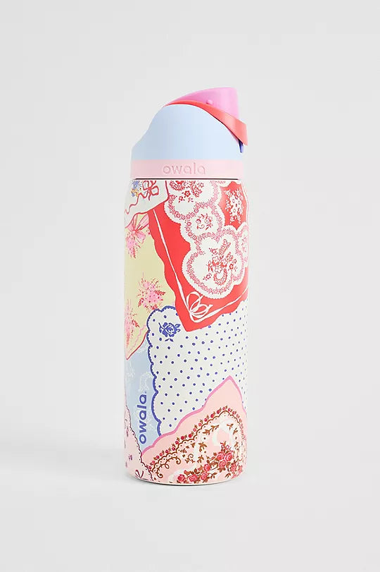 Owala UO Exclusive FreeSip 32 oz Water Bottle
