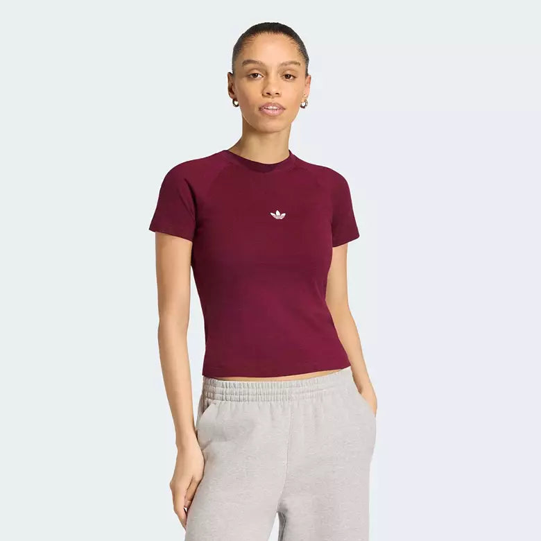 Essentials Slim Tee