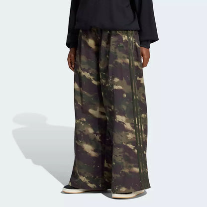 Women's Camouflage Adilenium Track Pants