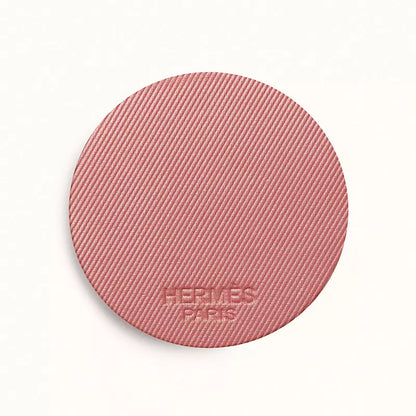 Silky blush powder