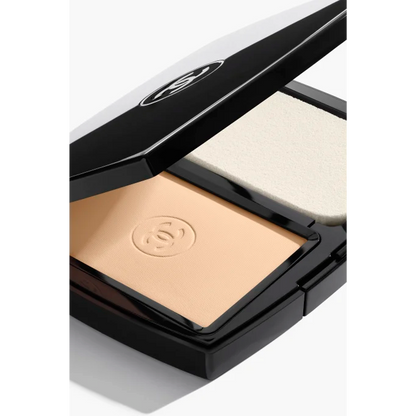 Ultrawear All-Day Comfort Flawless Finish Compact Foundation