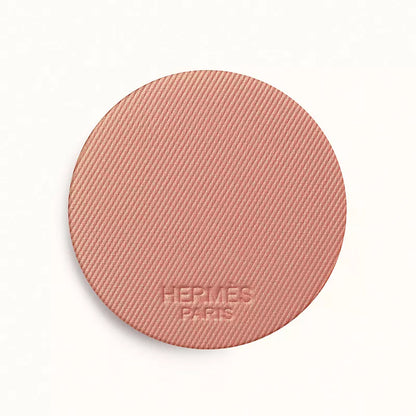 Silky blush powder