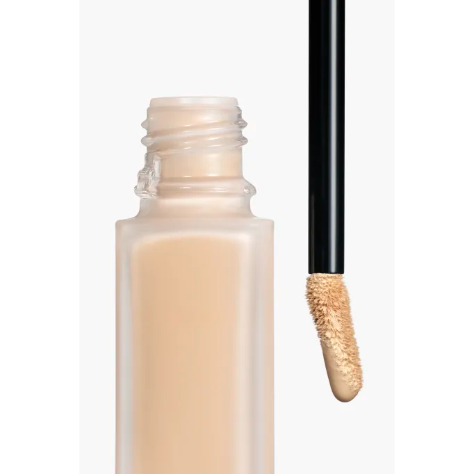 Ultrawear All-Day Comfort Flawless Finish Concealer
