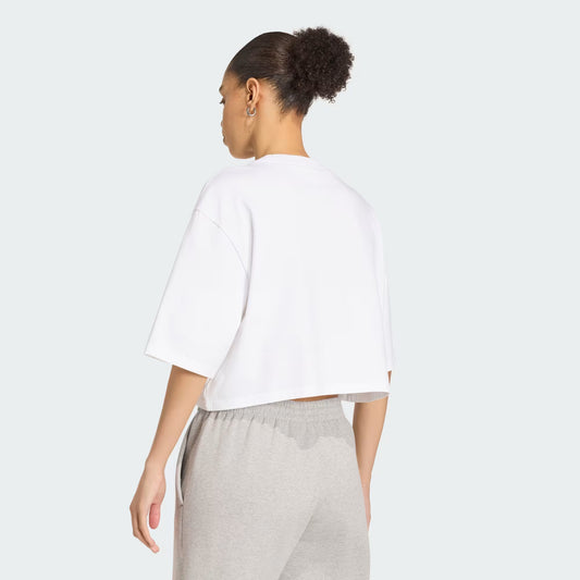 ESSENTIALS CROP TEE