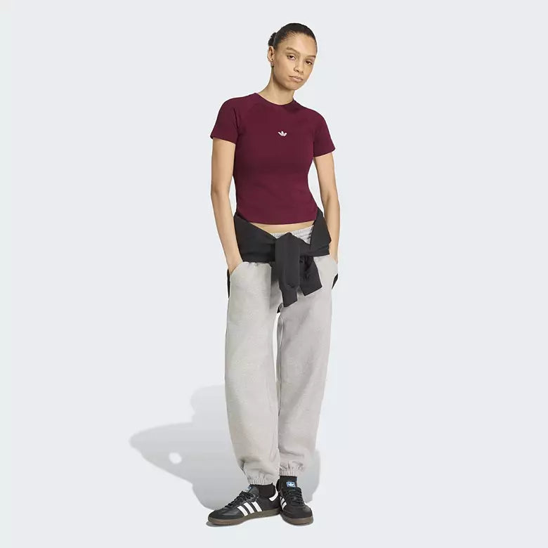 Essentials Slim Tee