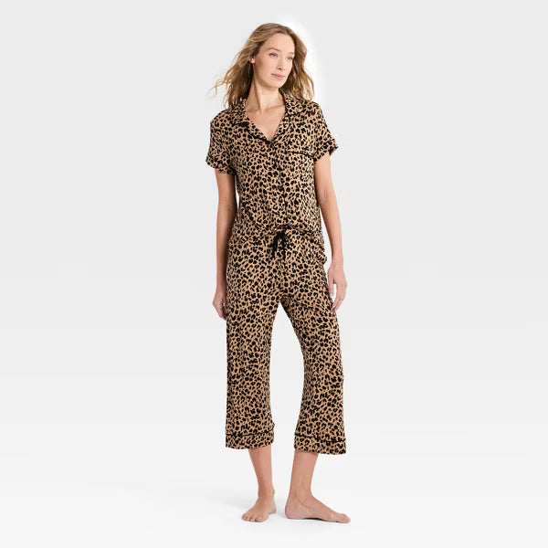 Cloud Knit Short Sleeve Notch Collar Top and Cropped Pants Pajama Set