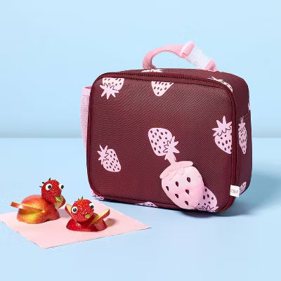 Insulated Lunch Bag - Cat & Jack™ Strawberry
