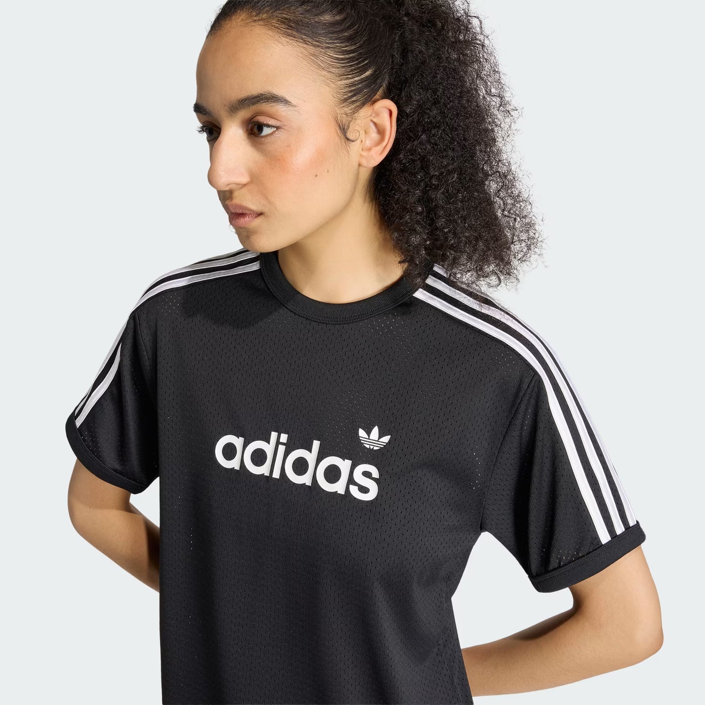 LINEAER MESH TEE