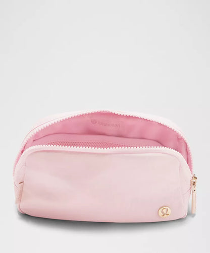 Everywhere Belt Bag 1L