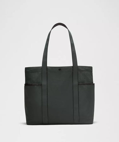 Daily Multi-Pocket Tote Bag 20L