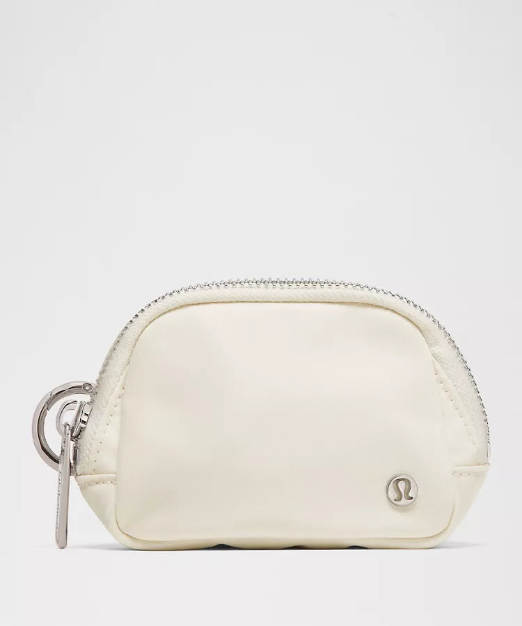 Everywhere Belt Bag Nano