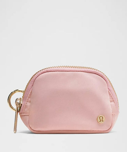 Everywhere Belt Bag Nano