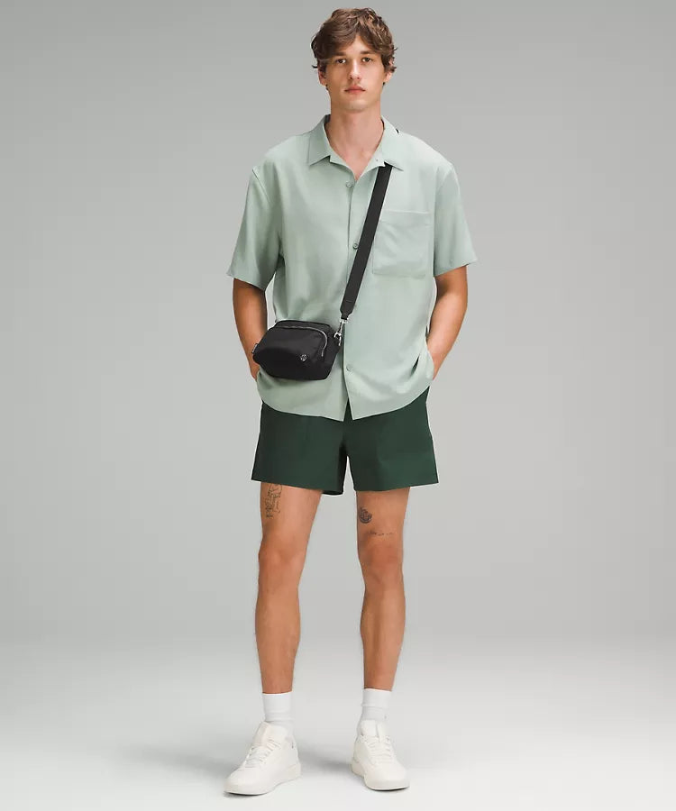 Everywhere Crossbody Bag 2L Metal Hardware