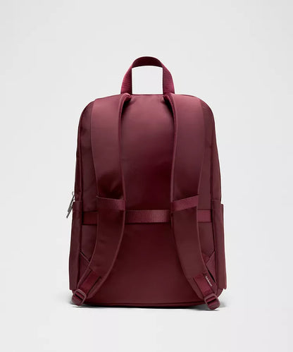 Everywhere Backpack 22L Metal Hardware