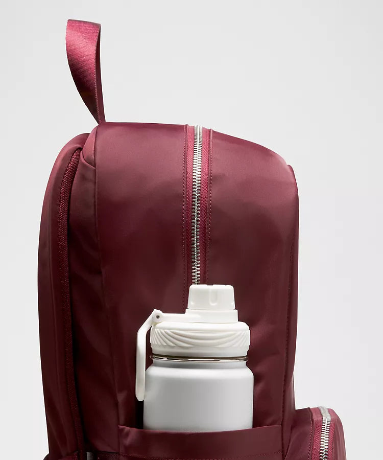 Everywhere Backpack 22L Metal Hardware