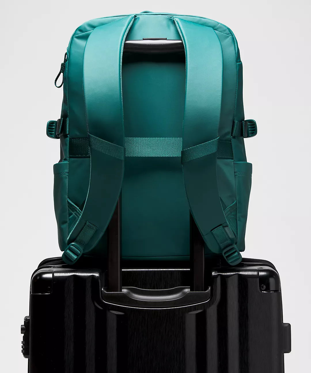 New Crew Backpack 22L Updated