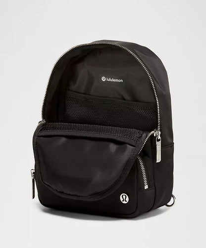 Everywhere Sling Bag