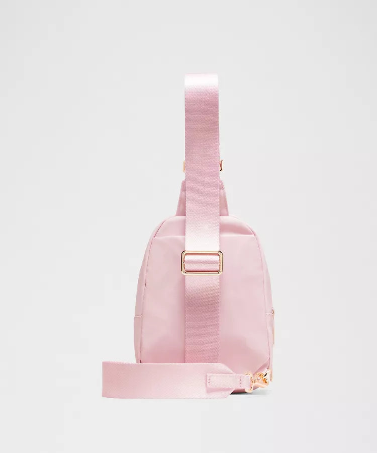 Everywhere Sling Bag Small 2L