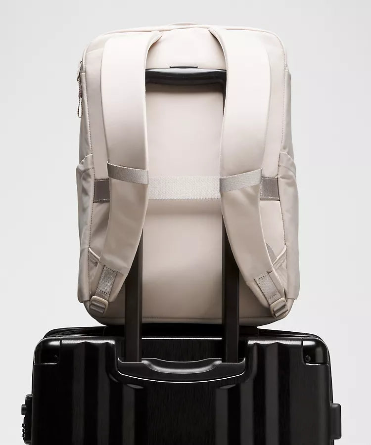 Everyday Backpack 21L