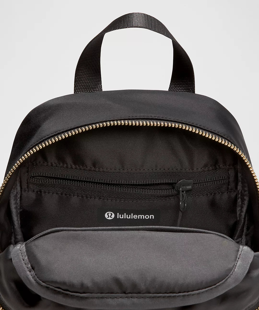 Everywhere Backpack Mini 4L Metal Hardware