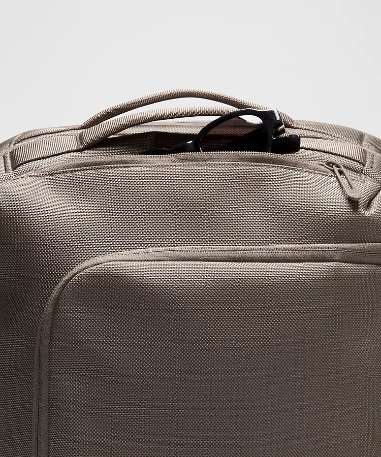 Cruiser Travel Backpack 35L