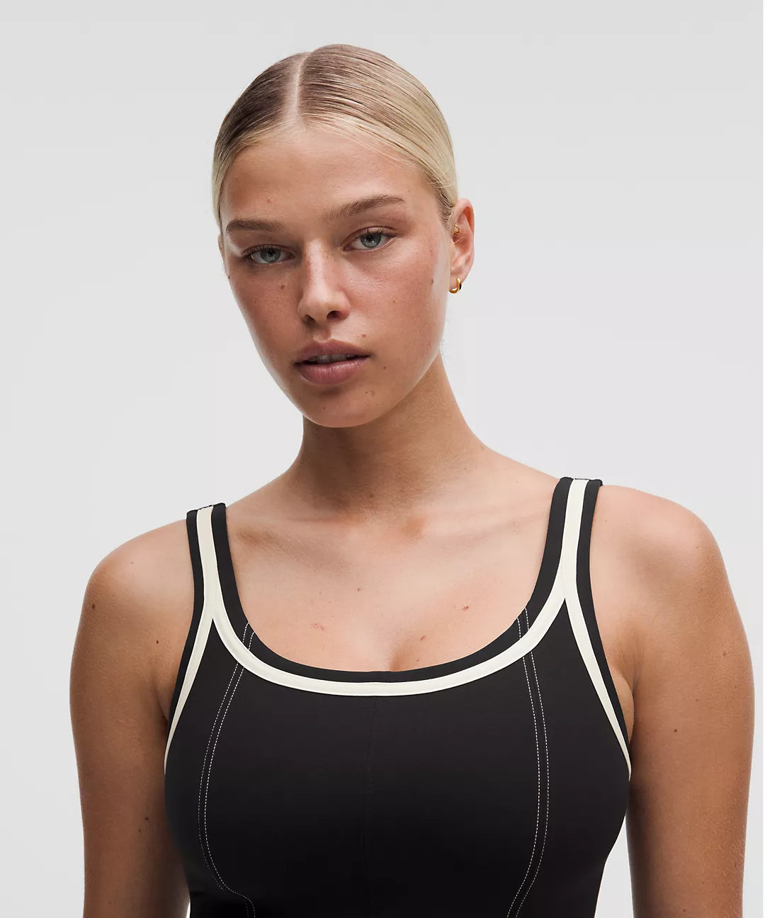 Glow Up Tank Top Medium Support, C/D Cup Pipe Detail