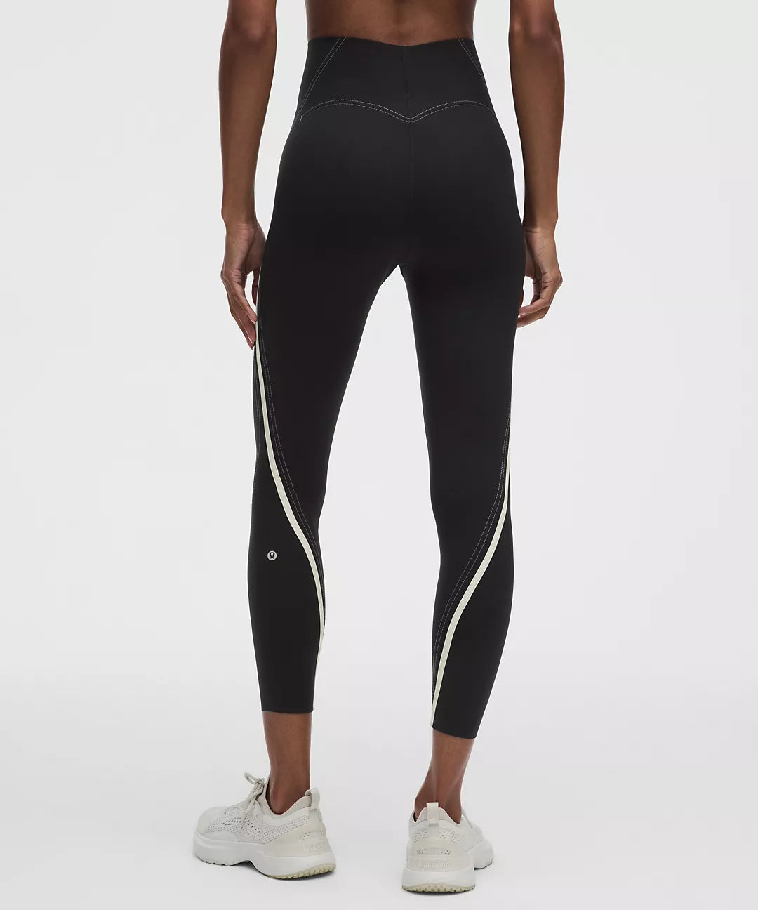 lululemon Glow Up™ Super-High-Rise Tight 25" Pipe Detail