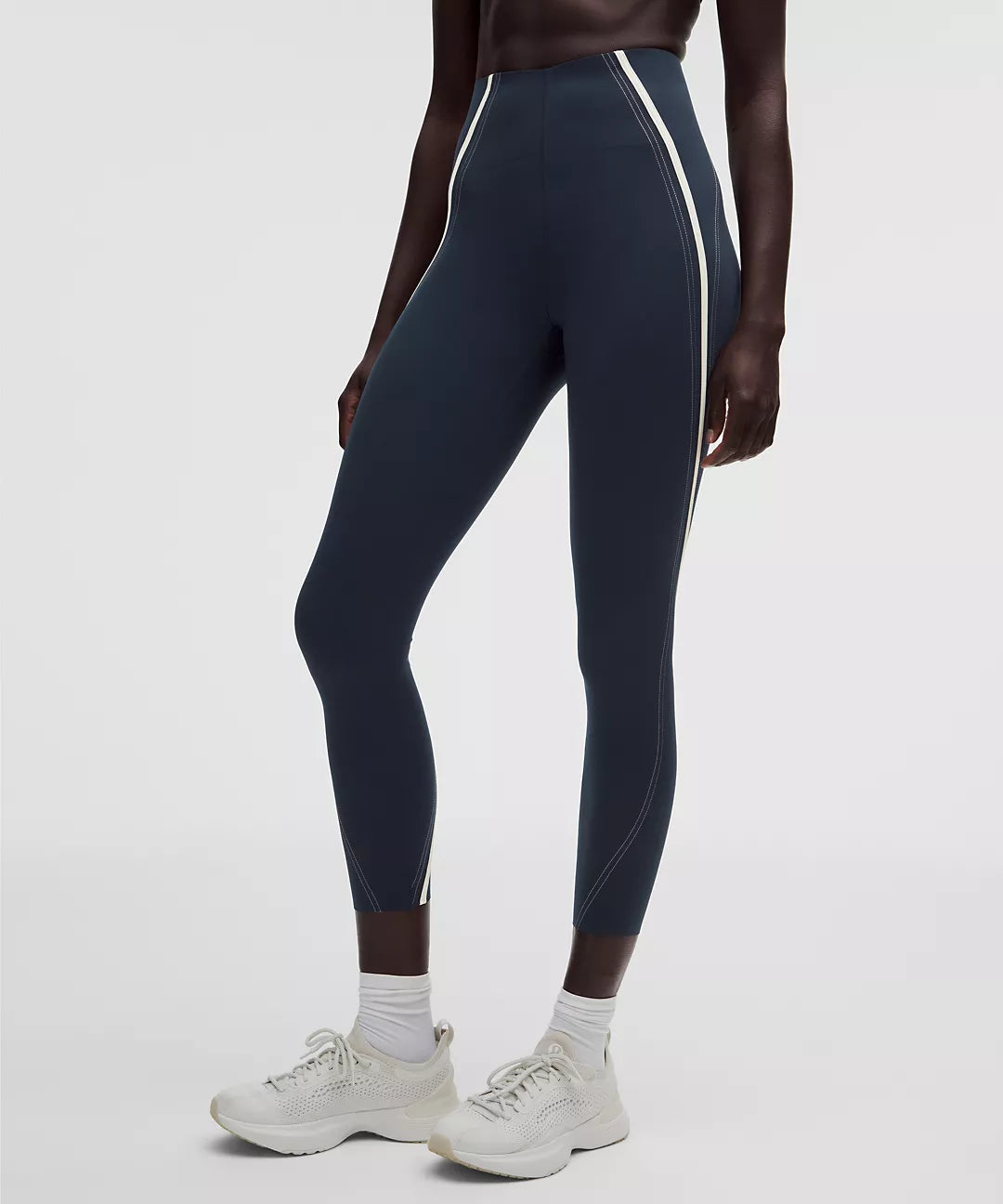lululemon Glow Up™ Super-High-Rise Tight 25" Pipe Detail