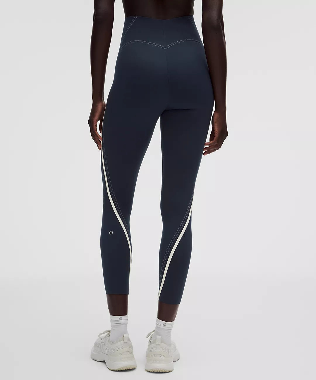 lululemon Glow Up™ Super-High-Rise Tight 25" Pipe Detail