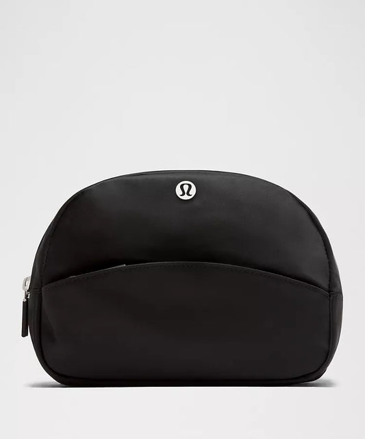 City Essentials Pouch 4L