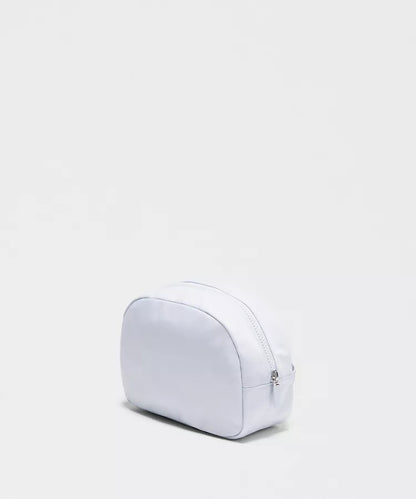 City Essentials Pouch 4L