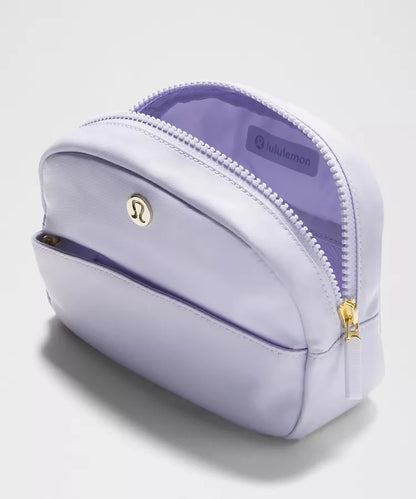 City Essentials Pouch Mini 2L