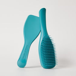 The Ultimate Detangler