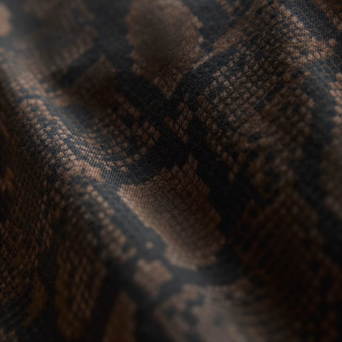SNAKE PRINT CALI TEE