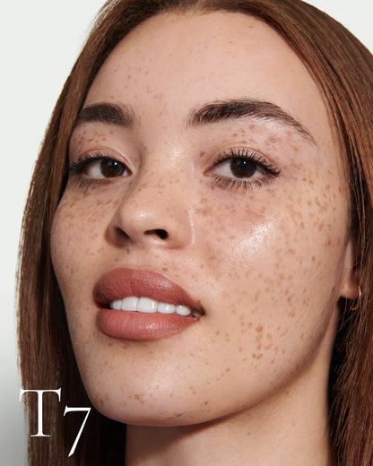 Seamless Skin Enhancing Tint