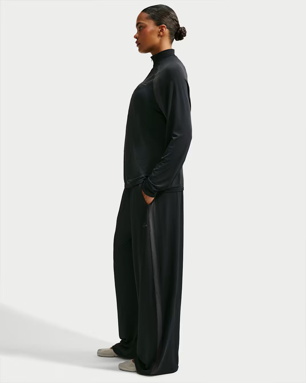 Women's Wide-Leg Pants