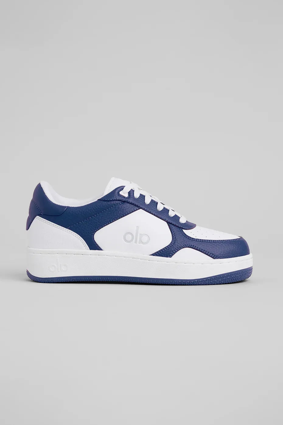 Alo Recovery Mode Sneaker