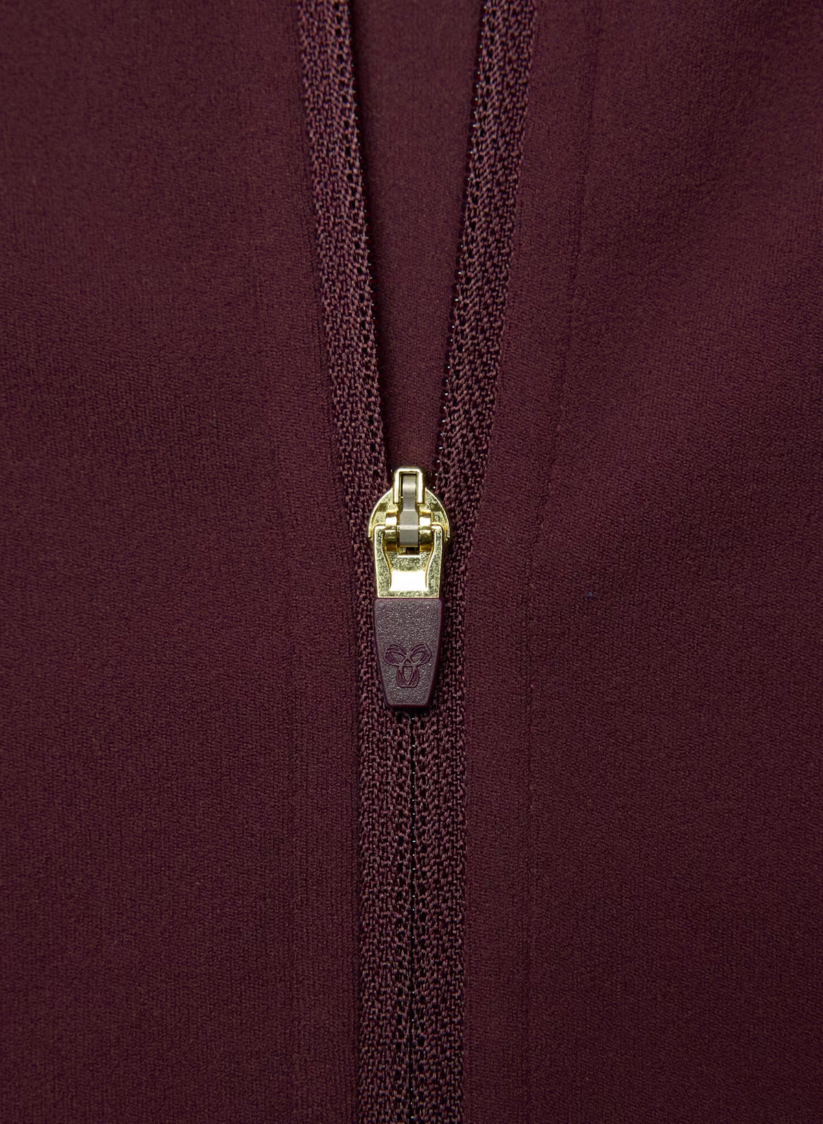 Golden butter limit zip-up