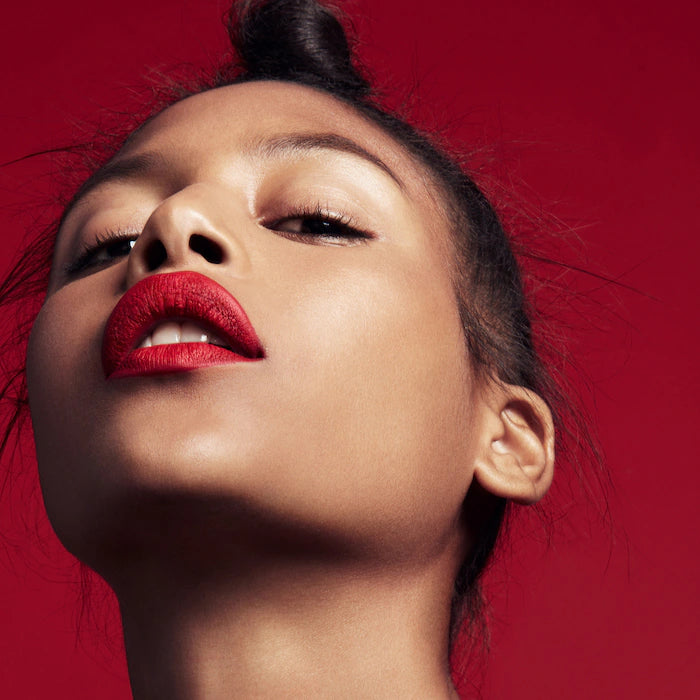 Stunna Lip Paint Longwear Fluid Lip Color