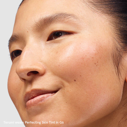 Perfecting Skin Tint for Dewy Sheer Coverage