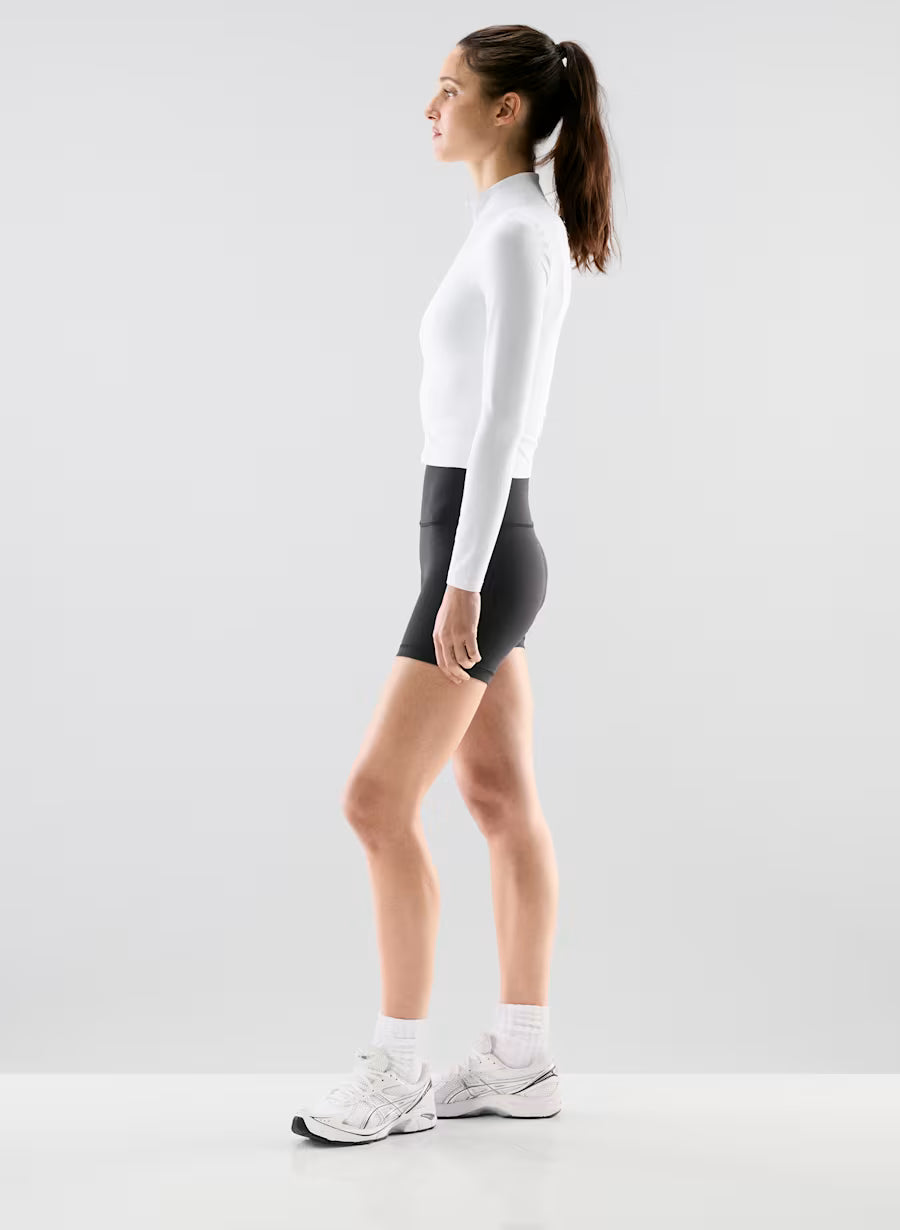 Golden butter limit zip-up
