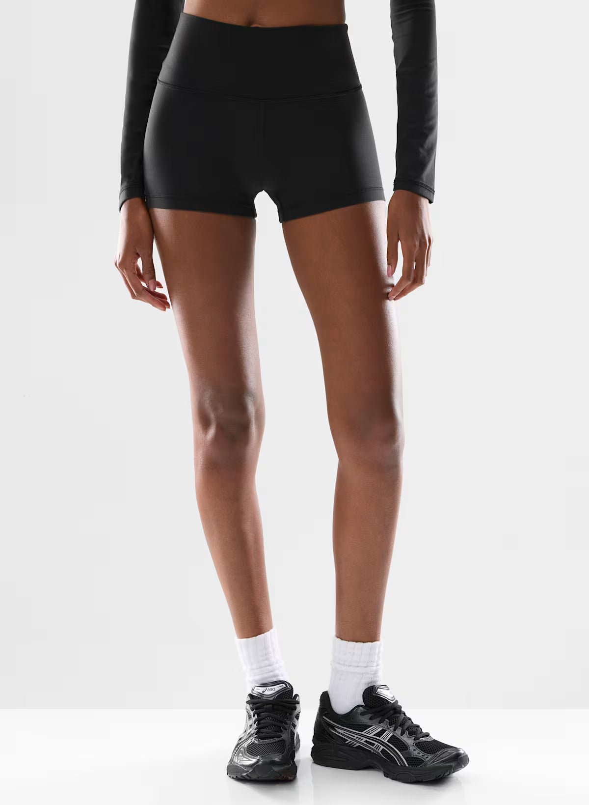 BUTTER Cheeky Hi-Rise 3" Short