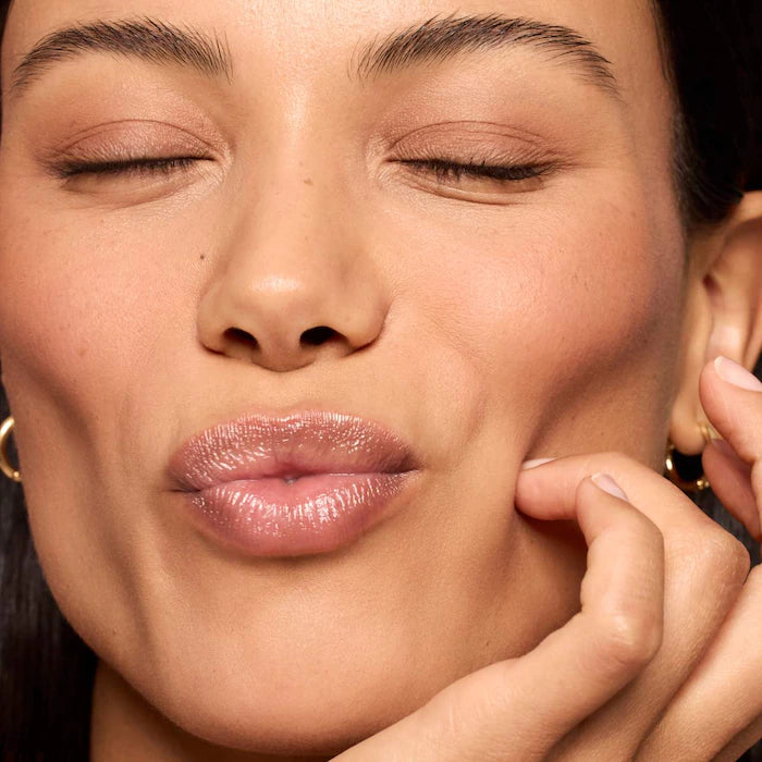 Dream Lip Oil for Moisturizing Sheer Coverage