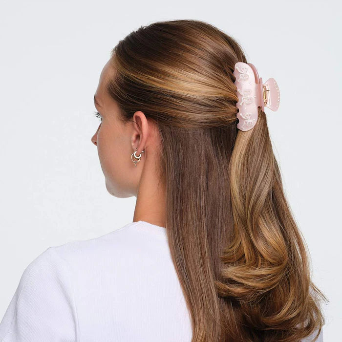 Sweetheart Hair Claw Clip in Pink Pixie